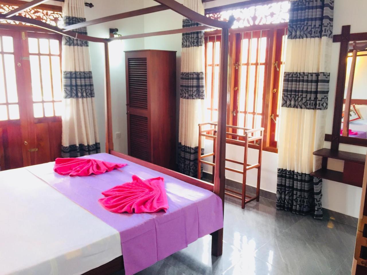 Sanjula Apartments Hikkaduwa Exterior foto